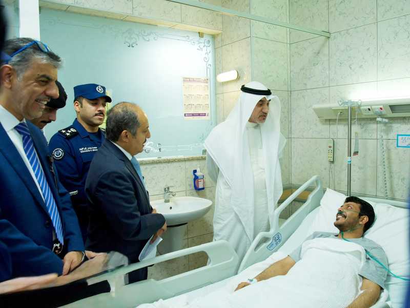 النائب الاول يزور مصابي منتسبي قوه الاطفاء اثر الاعتداءات الايرانيه الاثمه