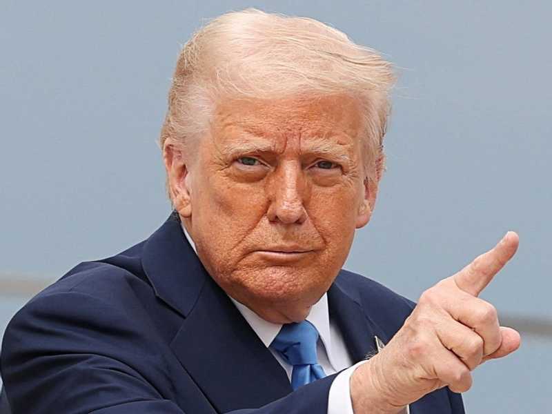 ترامب: في كل مره تطلق ايران النار علي سفينه سنقصف او ندمر جسرا او محطه طاقه