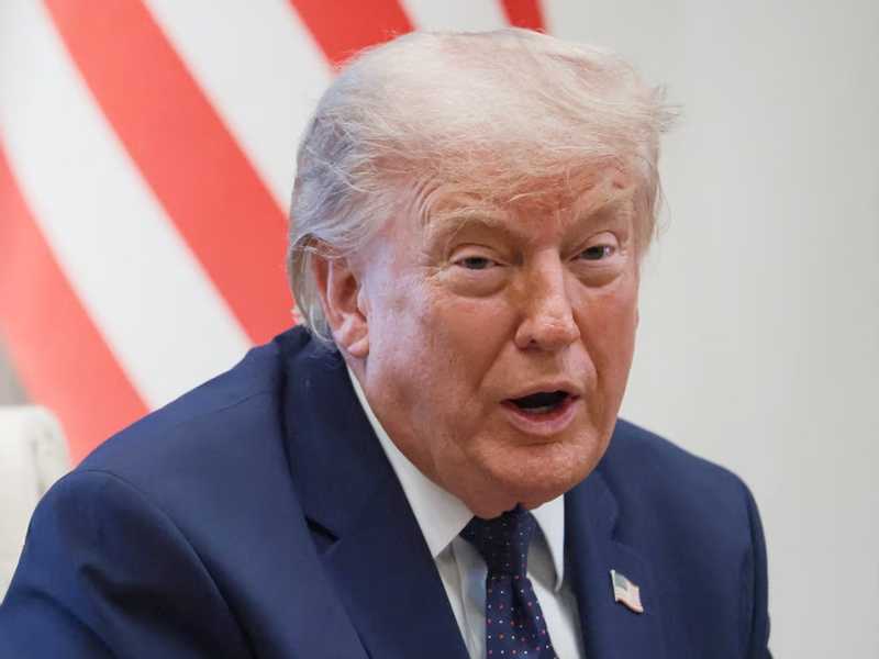 ترامب: قد نضرب ايران مجددا الليله