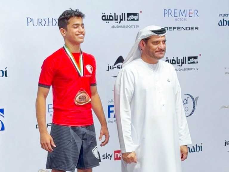 البطل عبدالعزيز مال الله يحصد برونزيه العالم للشباب بالجوجيتسو