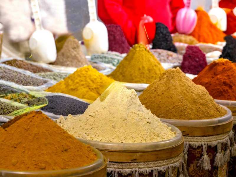 التوابل الطبيعيه تعزز صحه الجهاز الهضمي