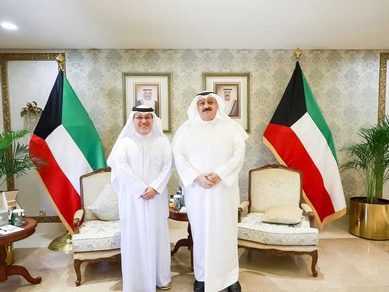 العوضي يبحث مع سفير البحرين التعاون الطبي والاكاديمي