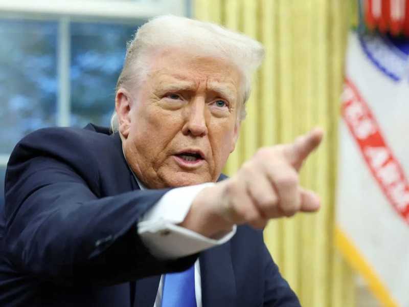 ترامب: ايران تنهار بشكل كامل