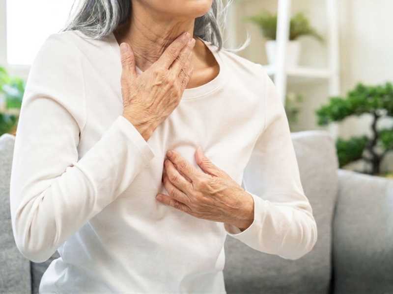 بعد الستين.. عادات غذائيه تدعم حموضه المعده
