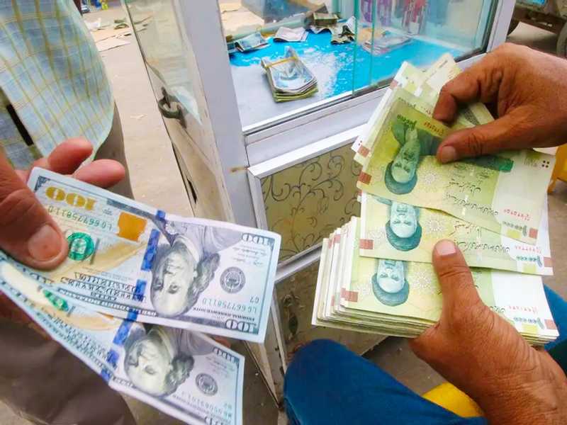 رويترز: العمله الايرانيه تهوي الي مستوي غير مسبوق