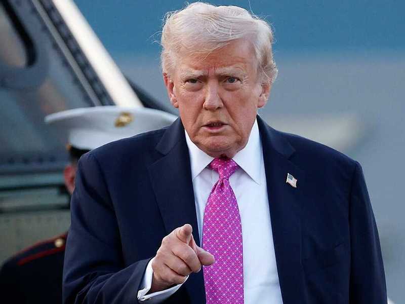 CNN: ترامب طلب من كبار مبعوثيه وقف محادثاتهم مع ايران
