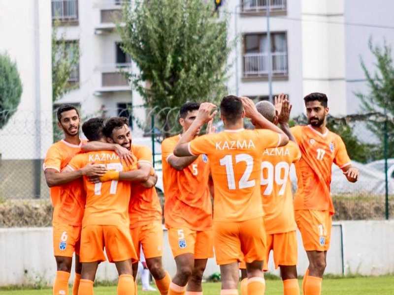 كاظمه يفوز علي الرائد السعودي .. واوروك يلتحق بوفد القادسيه