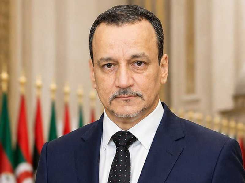 انتخاب اسماعيل ولد الشيخ احمد امينا عاما لمنظمه التعاون الاسلامي