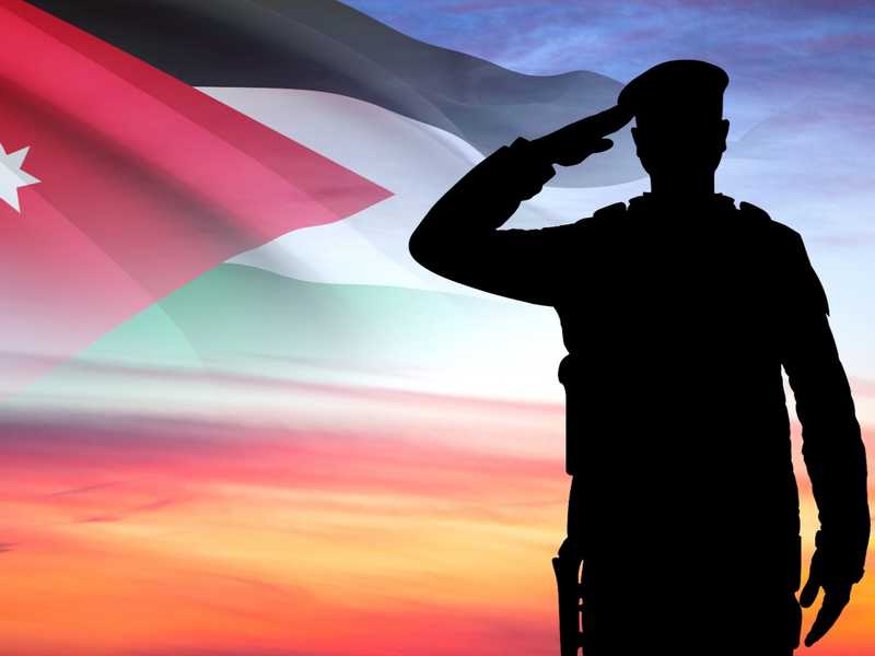 الاردن: التعامل مع 13 صاروخا باليستيا دخلت المجال الجوي للمملكه