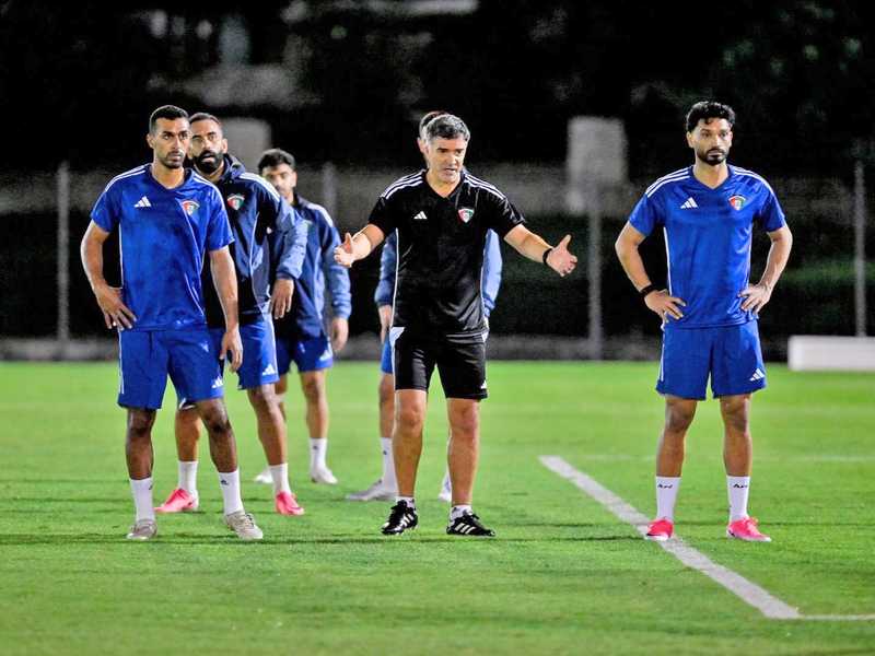 «الازرق» يدشن استعداداته لخوض منافسات «خليجي 27»