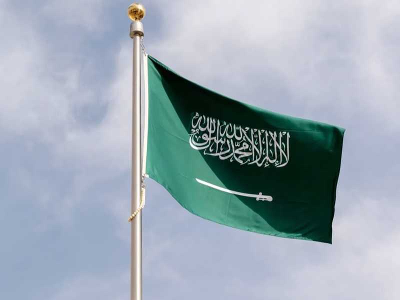 السعوديه: مقذوف حوثي يصيب شخصين ويتسبب باضرار ماديه في مسجد بجازان