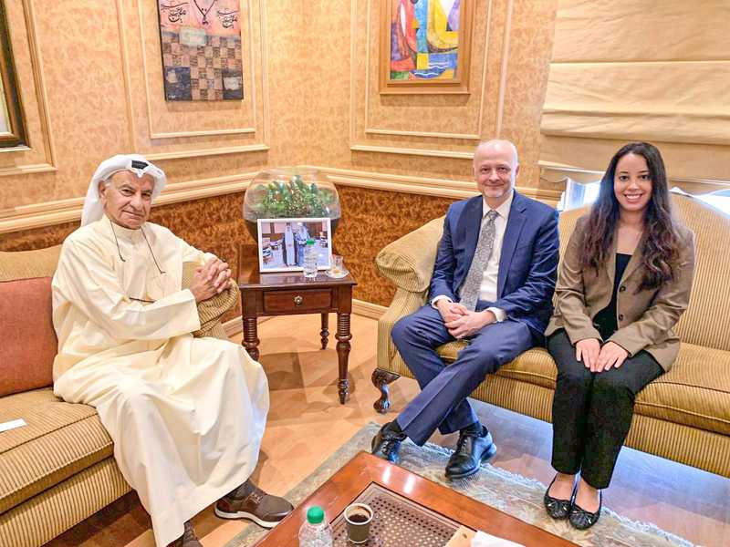 رئيس التحرير استقبل وفد السفاره الامريكيه
