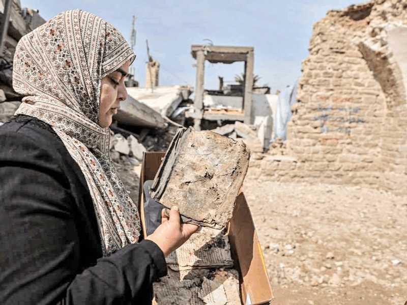 من تحت الركام الي «ذاكره العالم».. مخطوطات غزه تفوز بجائزه «اليونسكو»