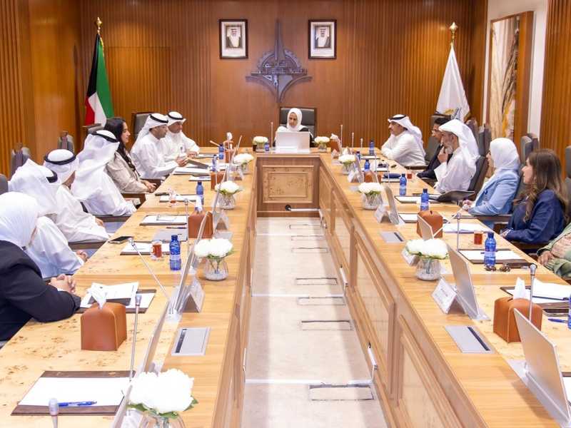 وزير التنميه والاستدامه ومدير التطبيقي يبحثان الشراكه الاستراتيجيه