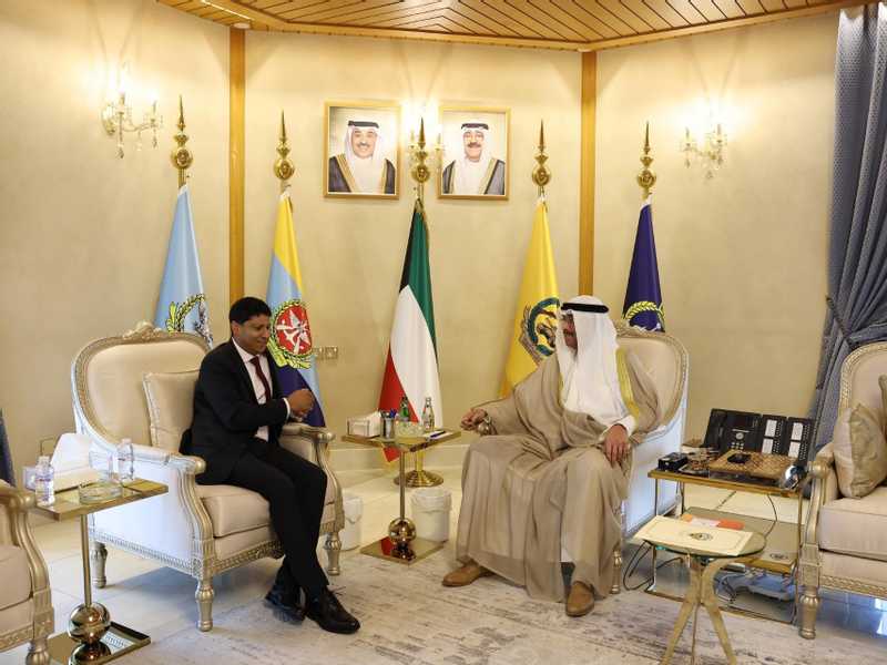 وزير الدفاع يبحث مع سفير المملكه المتحده موضوعات ذات اهتمام مشترك