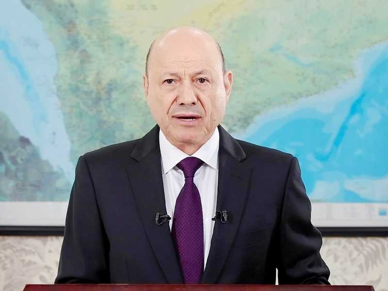 رئيس مجلس القياده اليمني: ندعو الشعب للتعبئه العامه والنفير