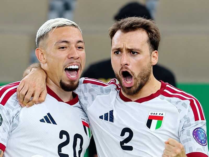  الامارات تفوز علي البحرين وتتاهل الي نصف نهائي خليجي 27