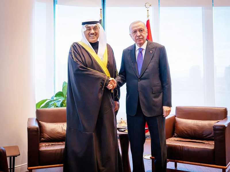 تطوير العلاقات مع الاردن وتركيا والاتحاد الاوروبي وكوسوفو
