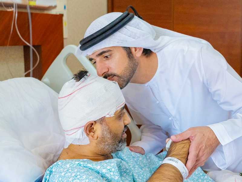 ولي عهد دبي يزور طيار «فلاي دبي»: جسد اعلي درجات الشجاعه